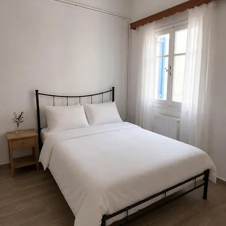 4 Minute Walk To The Budget Friendly Appartement Naxos City